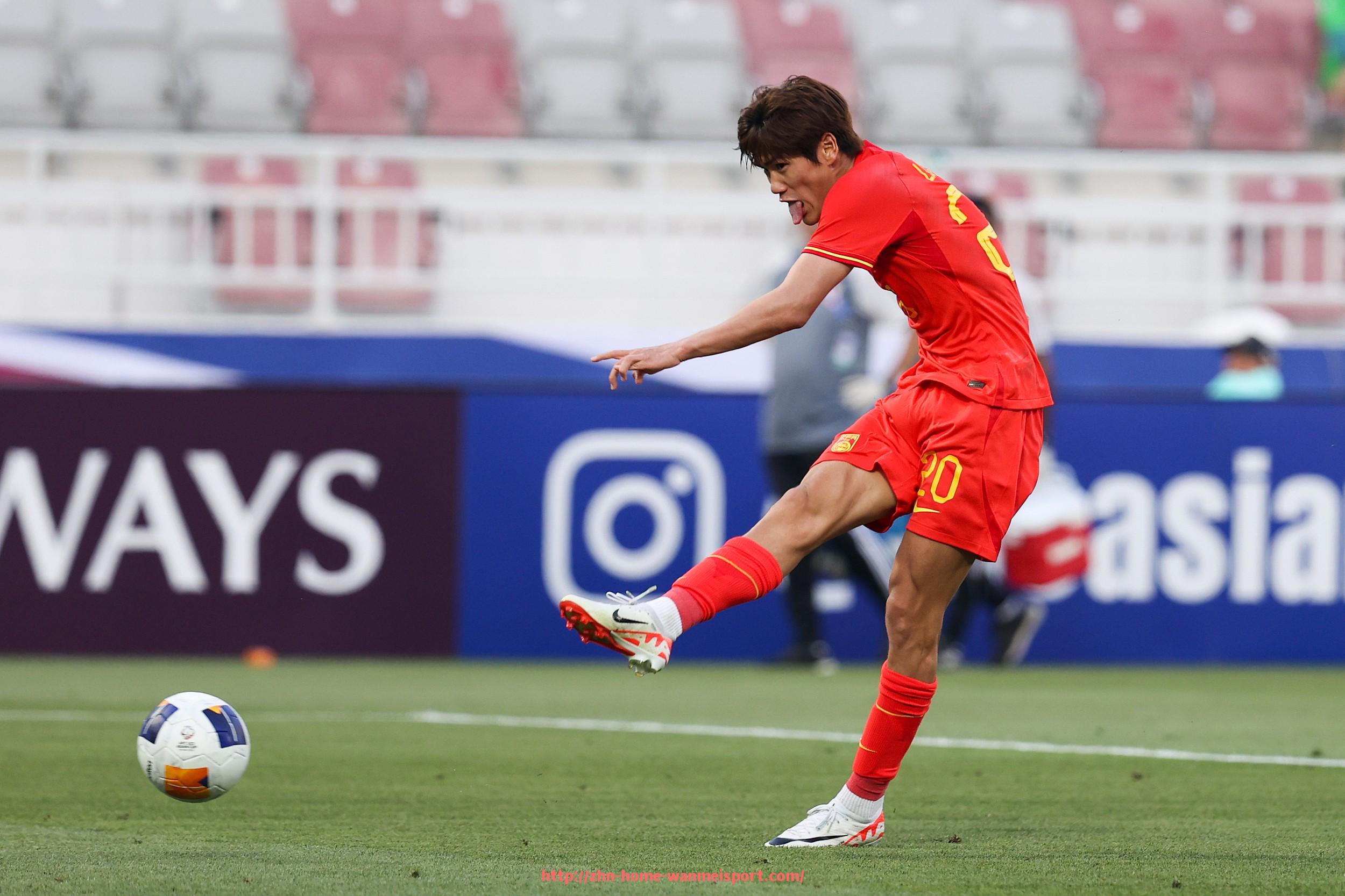 完美体育官方网站-法甲各队伤病报告总览:对阵容与赛季表现的影响分析